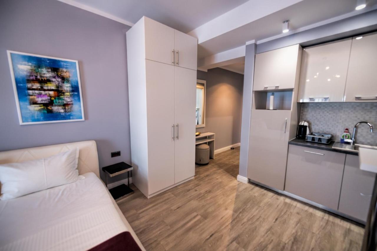 Katty Lux Studio Mamaia Exterior photo